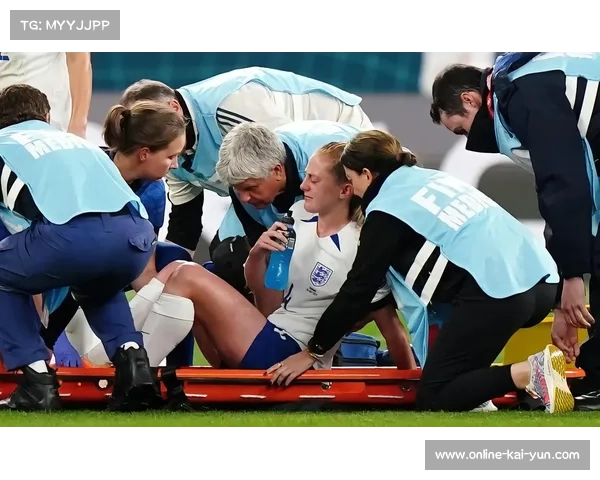 埃及队马尔穆什世预赛膝盖受伤将接受进一步检查伤情评估