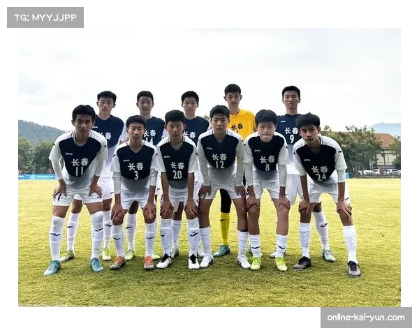 上海申花U14队七球完胜里昂闪耀钱潮杯展现青训强劲实力